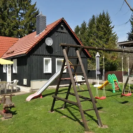 Mit Spielplatz, Garten Und Fernsicht Prázdninový dům *